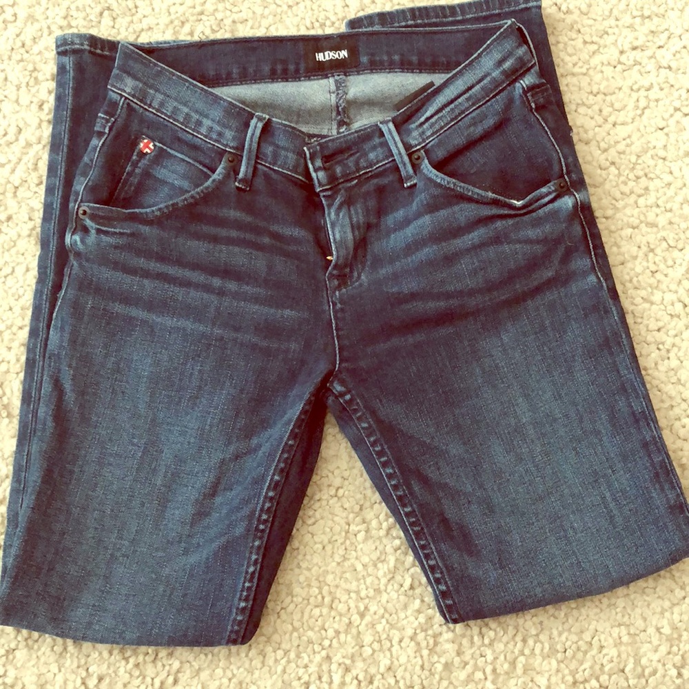 HUDSON Bailee Mid Rise Cropped Baby Boot Jeans